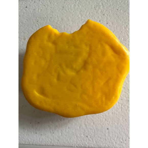 Vintage Baby I Know Yellow Cookie Chocolate Chip Replacement Part Six Chips 2000 - Picture 2 of 3